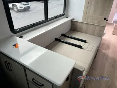 2025 Forest River RV Flagstaff Super Lite photo 12