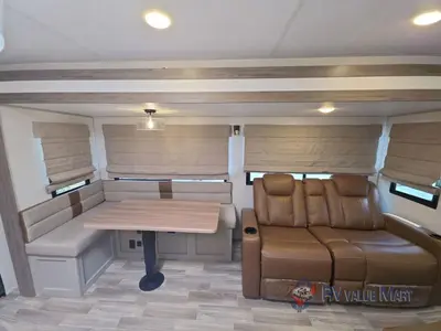 2025 Forest River RV Vibe photo 12