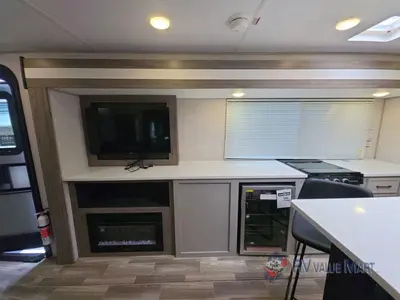 2025 Forest River RV Vibe photo 14