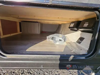 2026 Coachmen RV Catalina Summit Series 7 photo 8