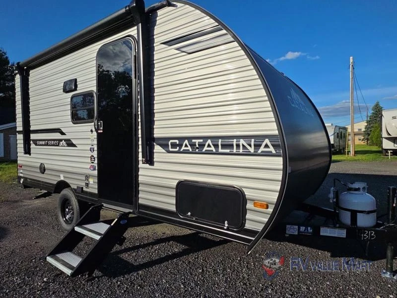 2026 Coachmen RV Catalina Summit Series 7 exterior