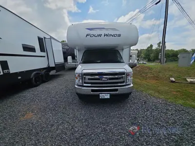 2026 Thor Motor Coach Four Winds photo 3