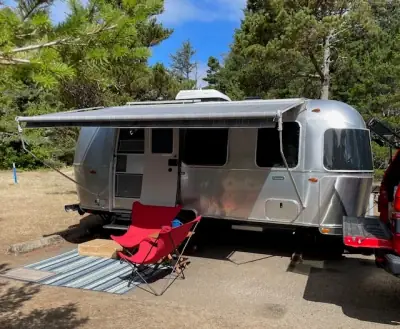 2022 AIRSTREAM CARAVEL photo 4