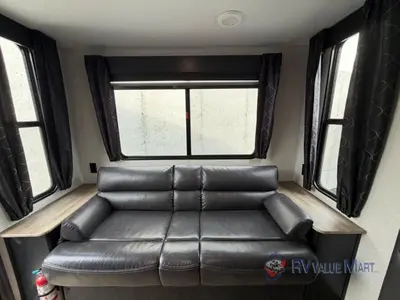 2021 Forest River RV Cherokee Grey Wolf photo 10