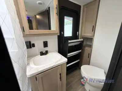 2027 Forest River RV Cherokee Wolf Den photo 31