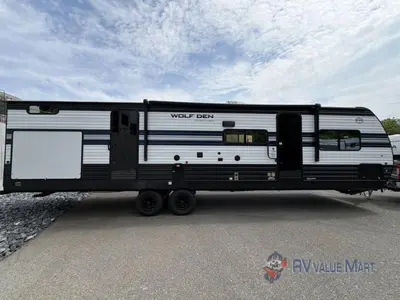 2027 Forest River RV Cherokee Wolf Den photo 9