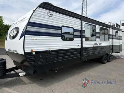 2027 Forest River RV Cherokee Wolf Den photo 4