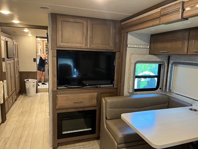 2022 THOR MOTOR COACH ARIA photo 8