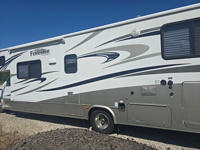 Used 2014 Forest River Forester 3171DS