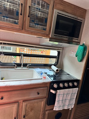 2019 COACHMEN FREEDOM EXPRESS ULTRA LITE photo 6