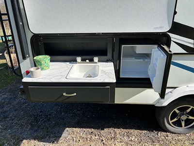 2022 COACHMEN FREEDOM EXPRESS photo 9