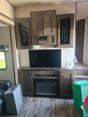 2019 FOREST RIVER SALEM HEMISPHERE photo 8
