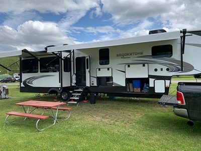 Used 2020 Coachmen Brookstone 398MBL