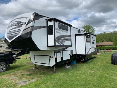 2020 COACHMEN BROOKSTONE photo 2