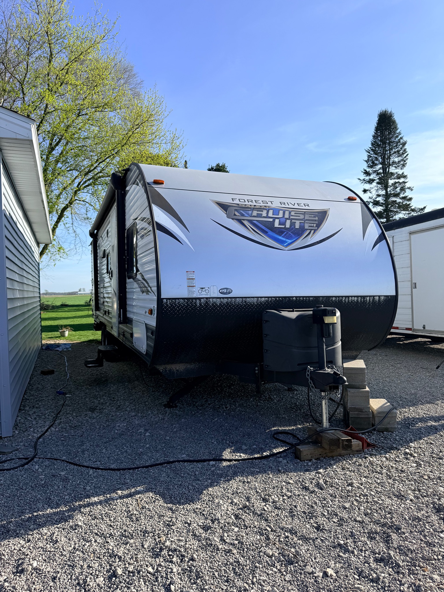 2017 FOREST RIVER SALEM CRUISE LITE exterior