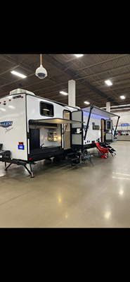 Used 2023 Forest River Salem Platinum 32BHDSX