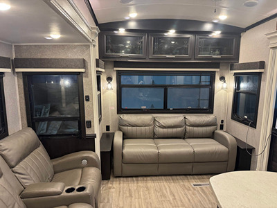 2021 JAYCO PINNACLE photo 14