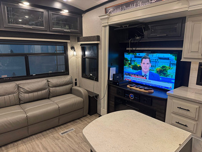 2021 JAYCO PINNACLE photo 18
