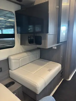 2022 AIRSTREAM INTERSTATE photo 9