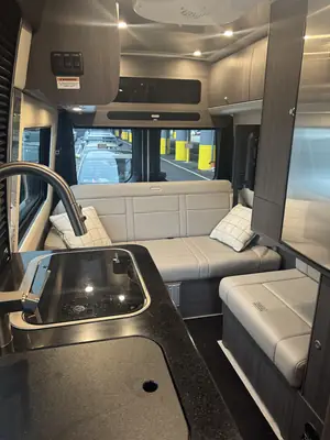 2022 AIRSTREAM INTERSTATE photo 6
