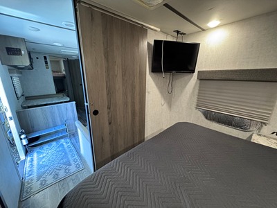 2021 GULF STREAM CONQUEST photo 5