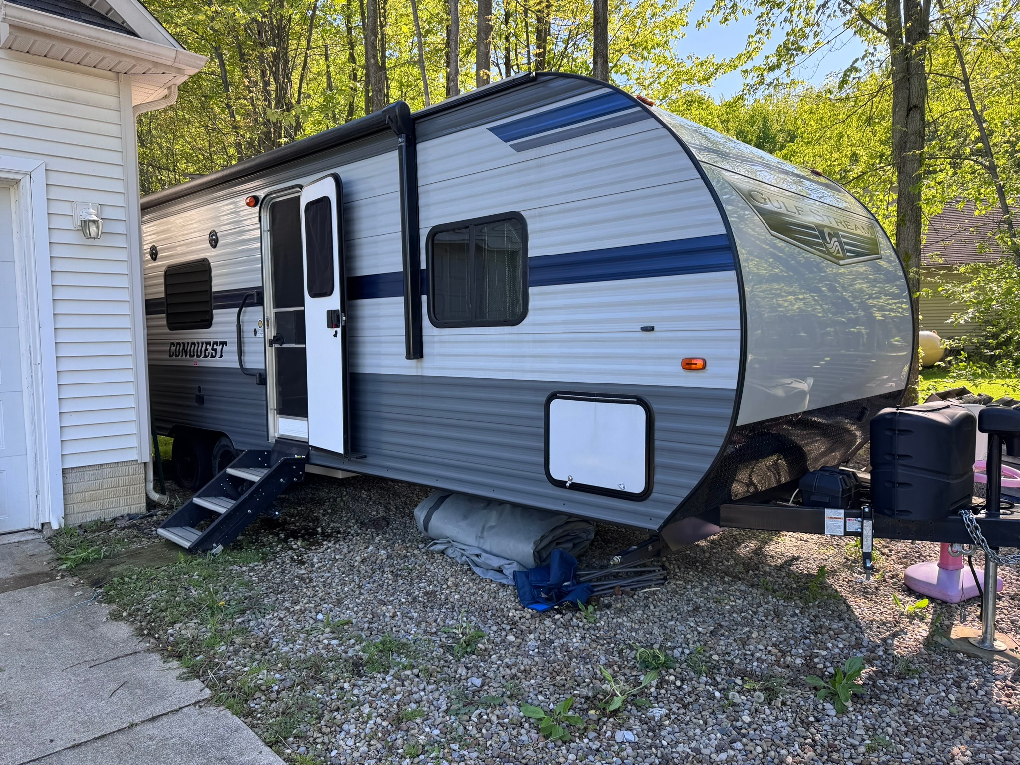 2021 GULF STREAM CONQUEST exterior