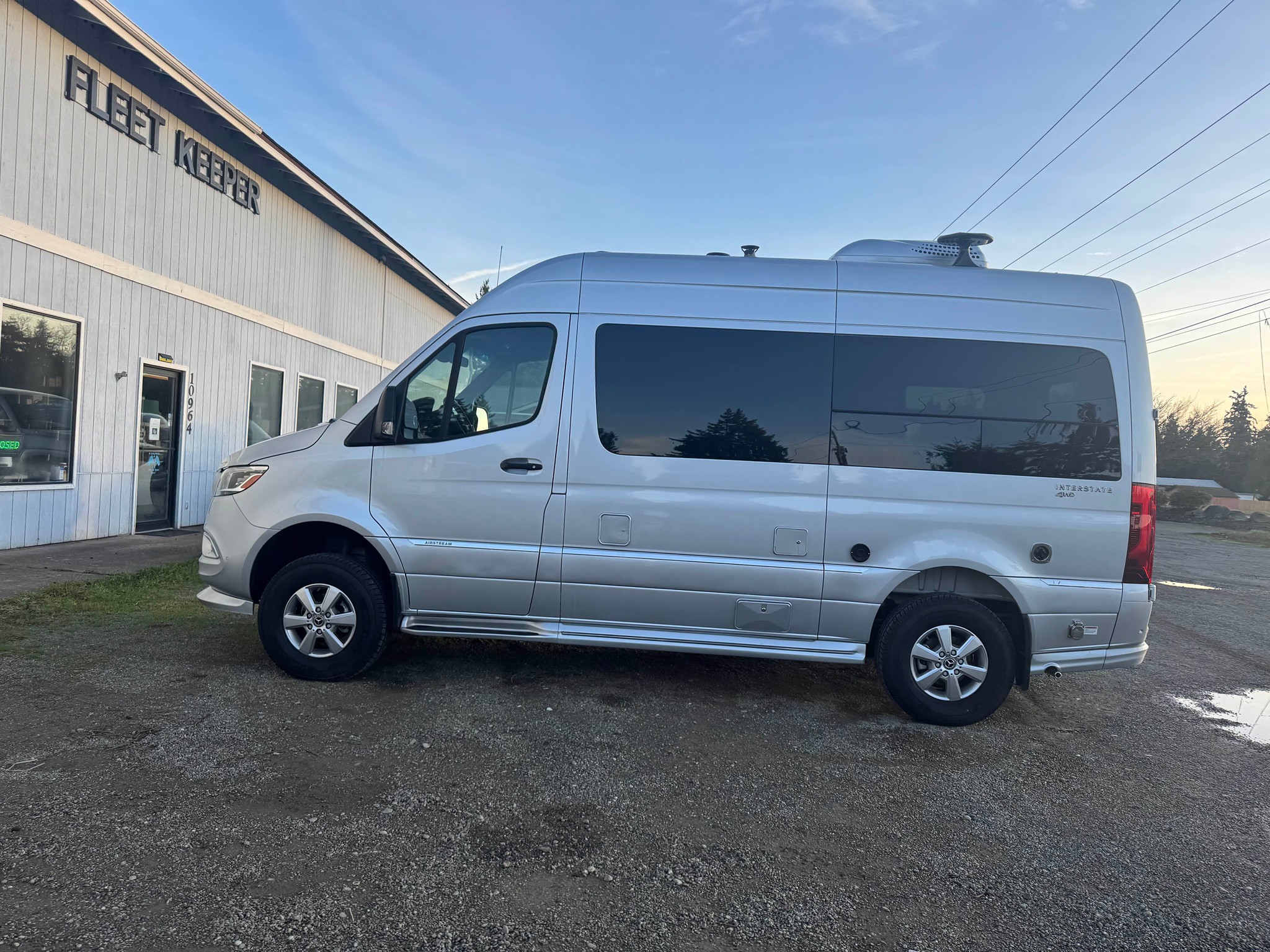 2026 HARNEY COACH WORKS RENEGADE exterior