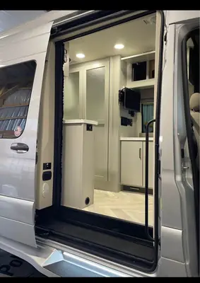 2025 COACHMEN GALLERIA photo 5