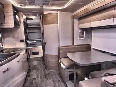 2018 WINNEBAGO VIEW photo 4