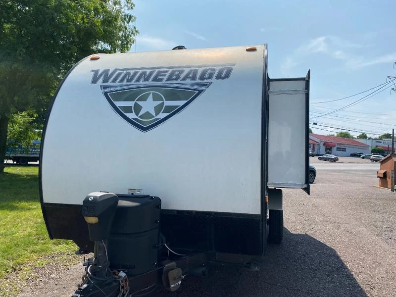 2018 Winnebago Industries Towables Minnie Drop exterior