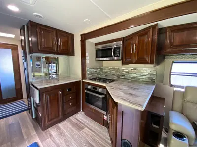 2019 Forest River RV Georgetown XL photo 27