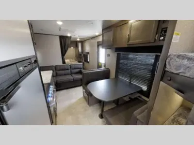 2020 Jayco Jay Flight SLX 8 photo 2