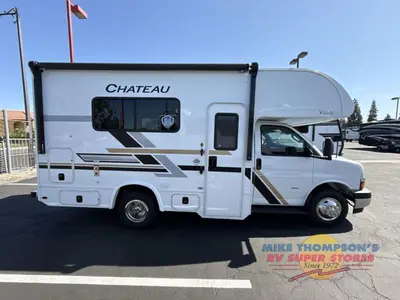 2027 Thor Motor Coach Chateau photo 39