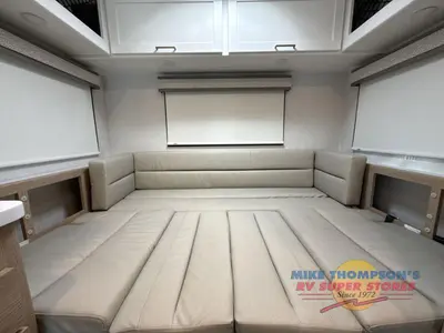 2027 Thor Motor Coach Chateau photo 25
