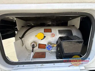 2027 Thor Motor Coach Chateau photo 36