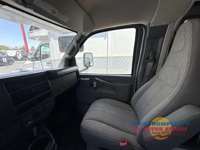 2027 Thor Motor Coach Chateau photo 12