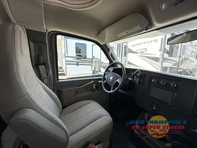 2027 Thor Motor Coach Chateau photo 11