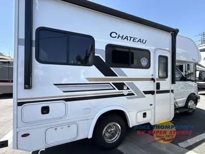 2027 Thor Motor Coach Chateau photo 9