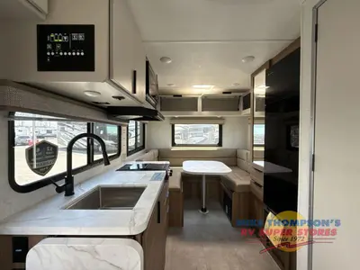 2027 Thor Motor Coach Chateau photo 15