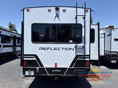 2027 Grand Design Reflection photo 7