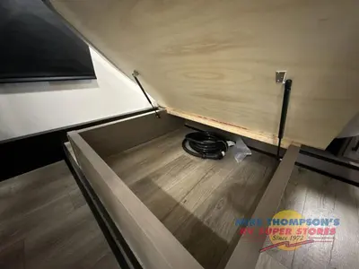 2027 Grand Design Reflection photo 33