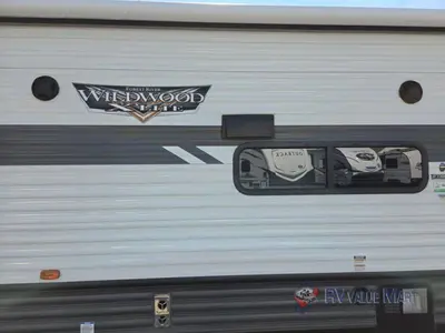 2022 Forest River RV Wildwood X-Lite photo 16