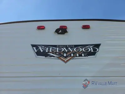2022 Forest River RV Wildwood X-Lite photo 11