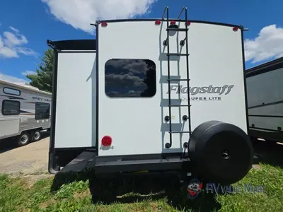 2024 Forest River RV Flagstaff Super Lite photo 4