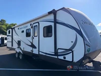 Used 2015 Cruiser Shadow Cruiser S-280QBS