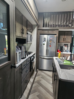 2020 FOREST RIVER SALEM GRAND VILLA photo 2