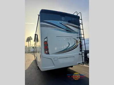 2018 Tiffin Motorhomes Allegro photo 4