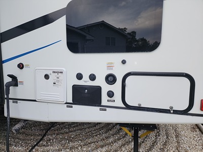 2022 COACHMEN FREEDOM EXPRESS photo 9