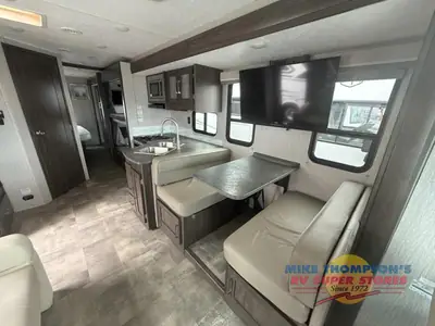 2023 Coachmen RV Pursuit photo 14