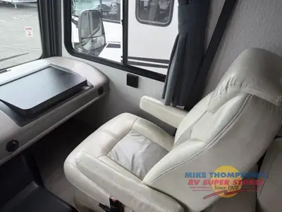 2023 Coachmen RV Pursuit photo 10